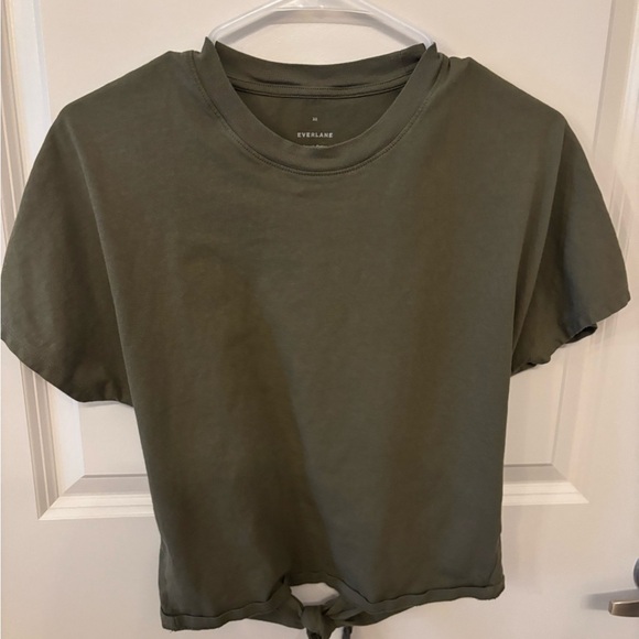 Everlane green t-shirt with open tie back size XS - Picture 10 of 11